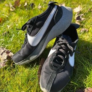 Nike “Moon Racer” in US 11, black and white runners